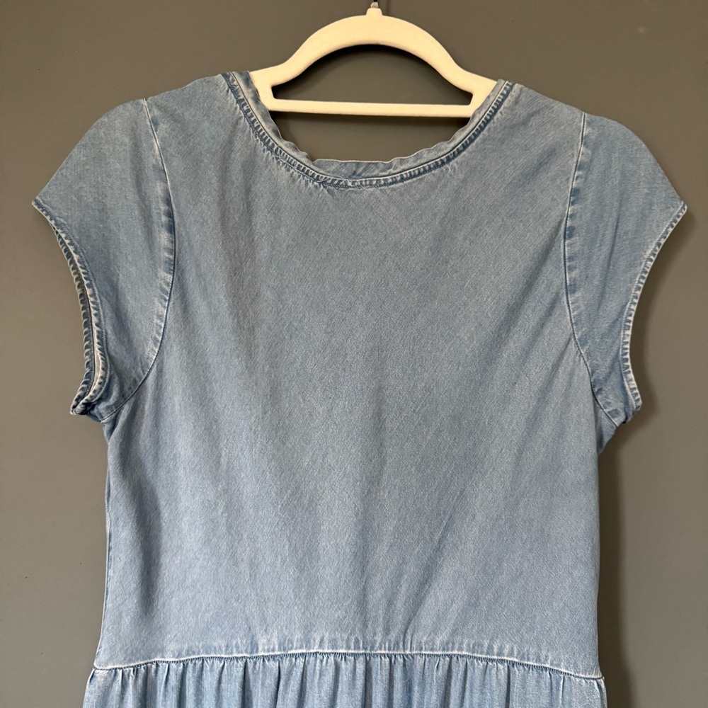 Soft Surroundings Kara Tiered Chambray Midi Dress Size Petite Medium Lyocell - Picture 9 of 14